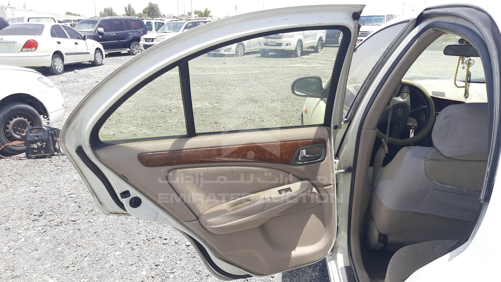 2002 NISSAN SUNNY VIN: JN1BN61D62W001171