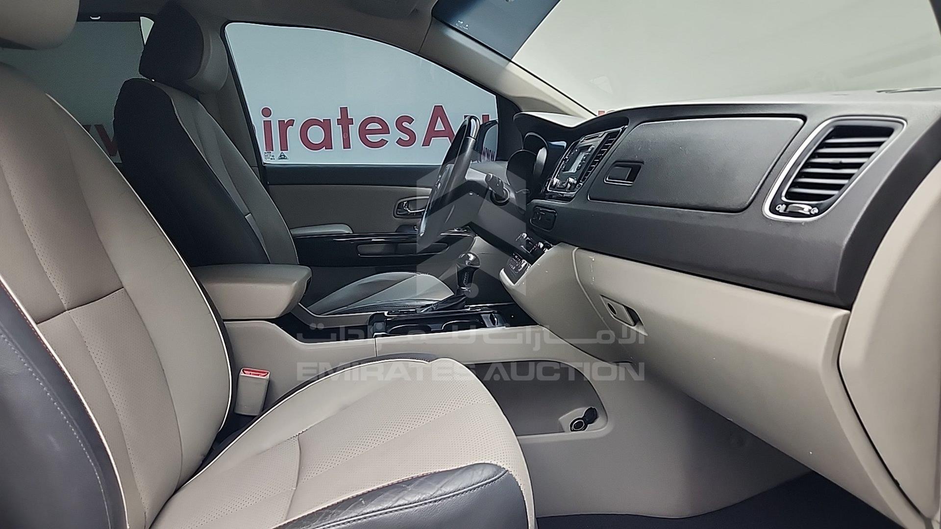 2016 KIA CARNIVAL VIN: KNAMC8120G6187445