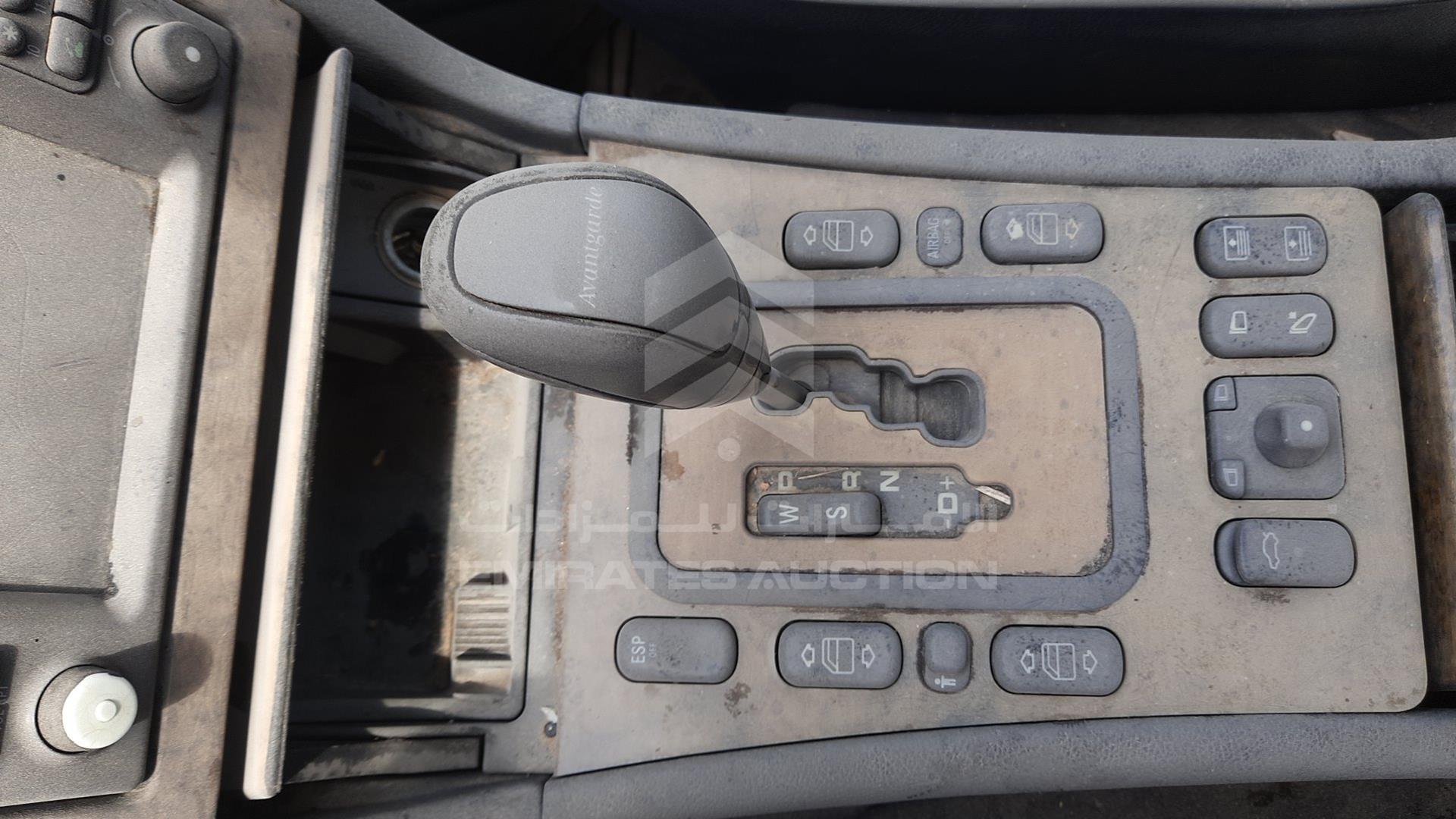 0 MERCEDES E 55 VIN: WDB2100651B263456