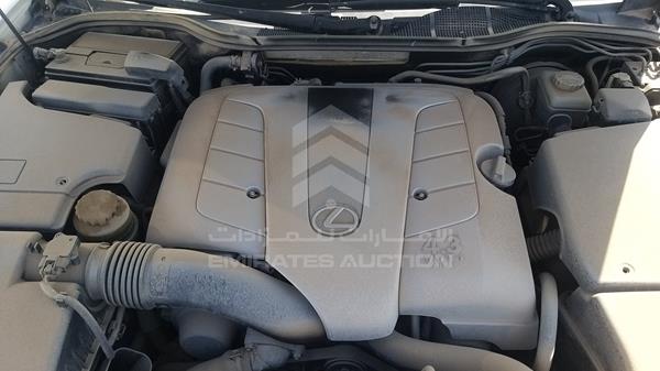 Lexus LS 430 2001 JTHBN30F810048622 Image 22