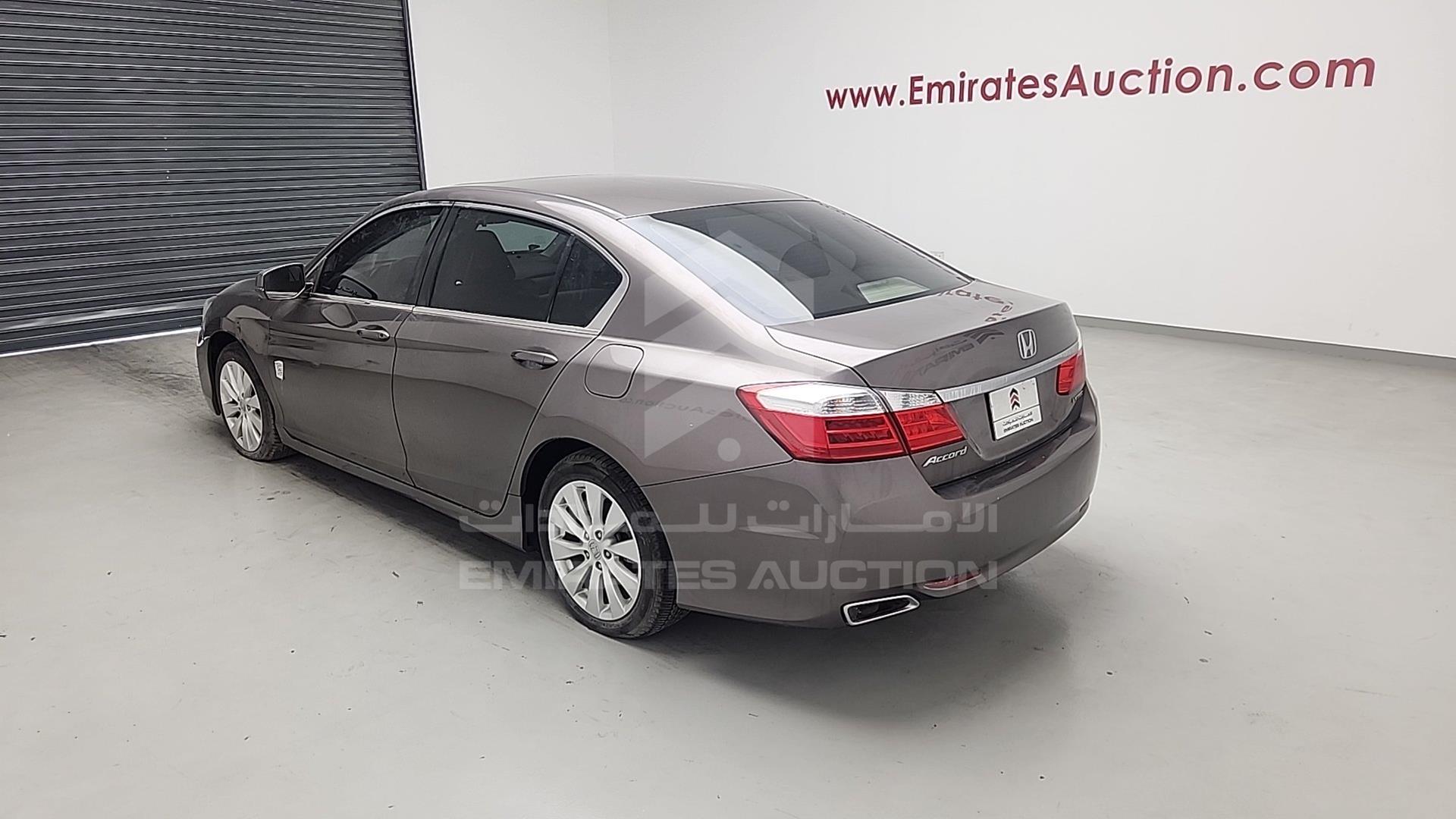 2015 HONDA ACCORD VIN: LUCCR2629F3414257