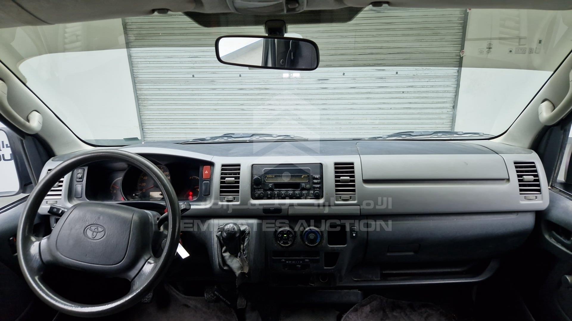 2008 TOYOTA HIACE VIN: JTGJX02P283001030