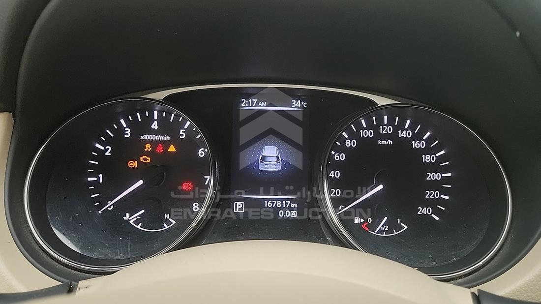 نيسان اكس تريل 2015 — مؤشر السرعة — صورة 9