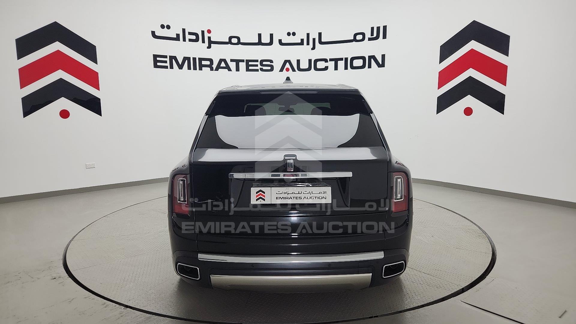 2019 ROLLS-ROYCE CULLINAN VIN: SLA689X58KU113934