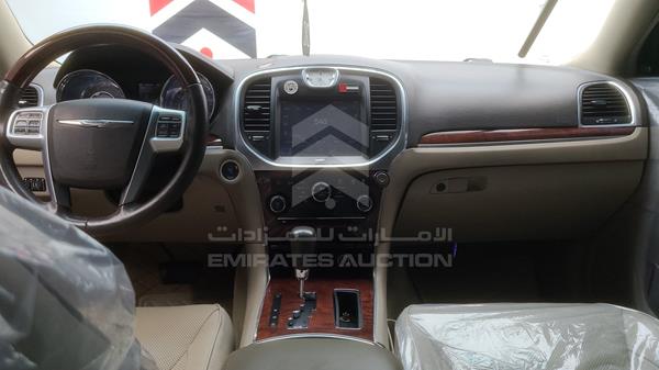 Chrysler 300 2014 2C3CCAAG4EH326882 Image 15