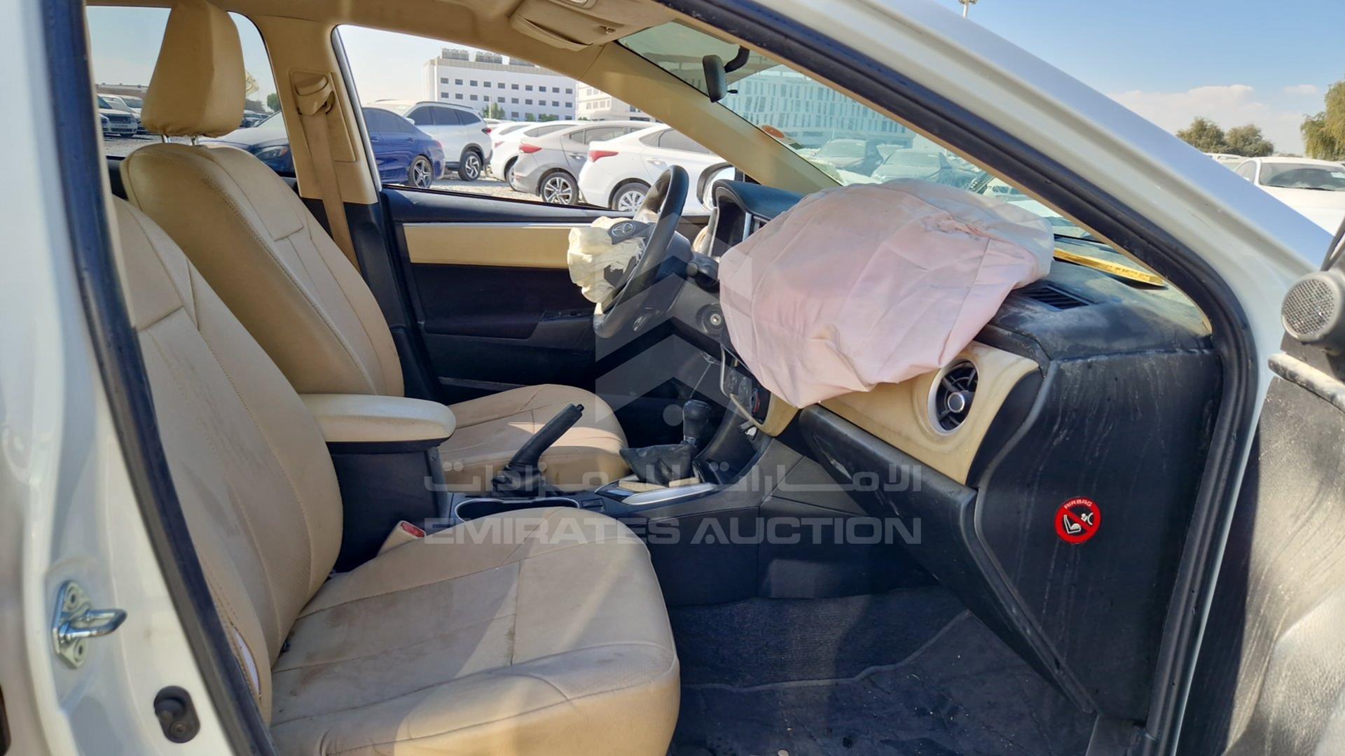 2019 TOYOTA COROLLA VIN: RKLBL9HE4K5267784