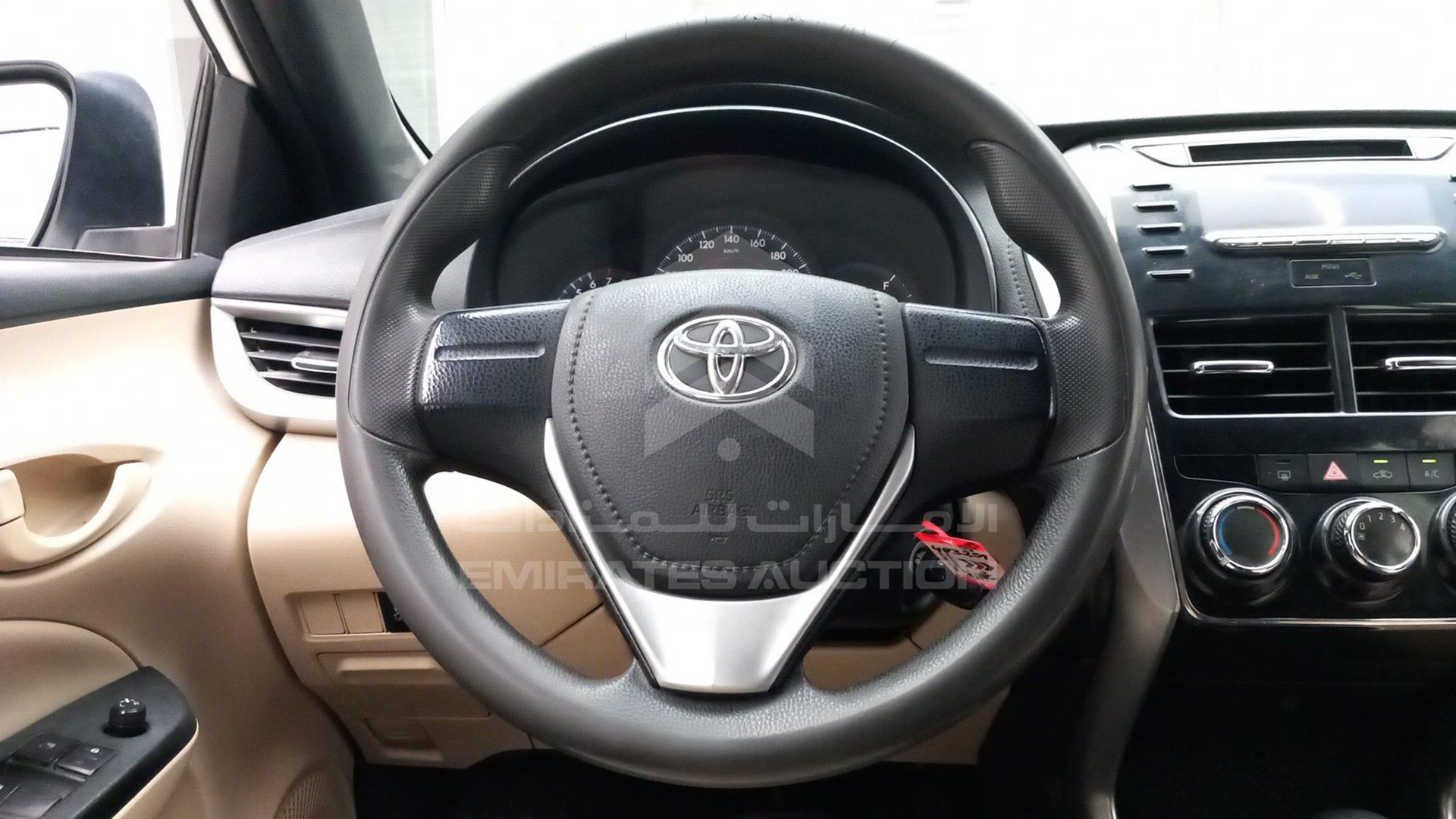 2018 TOYOTA YARIS VIN: MR2K19F36J1038641