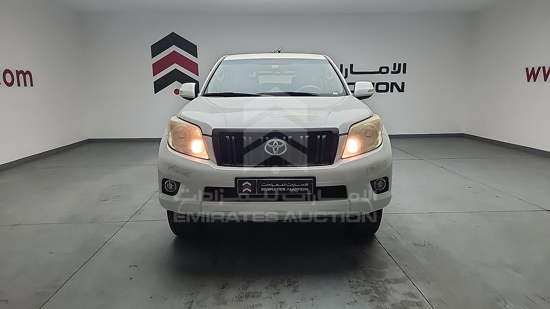 2011 TOYOTA PRADO VIN: JTEJU9FJ9B5018625