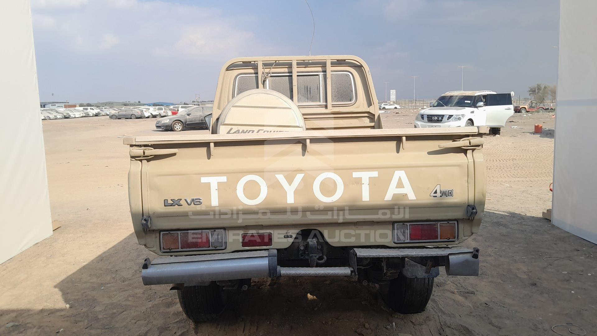 2017 TOYOTA LAND CRUISER VIN: JTFLU73J2H7060032