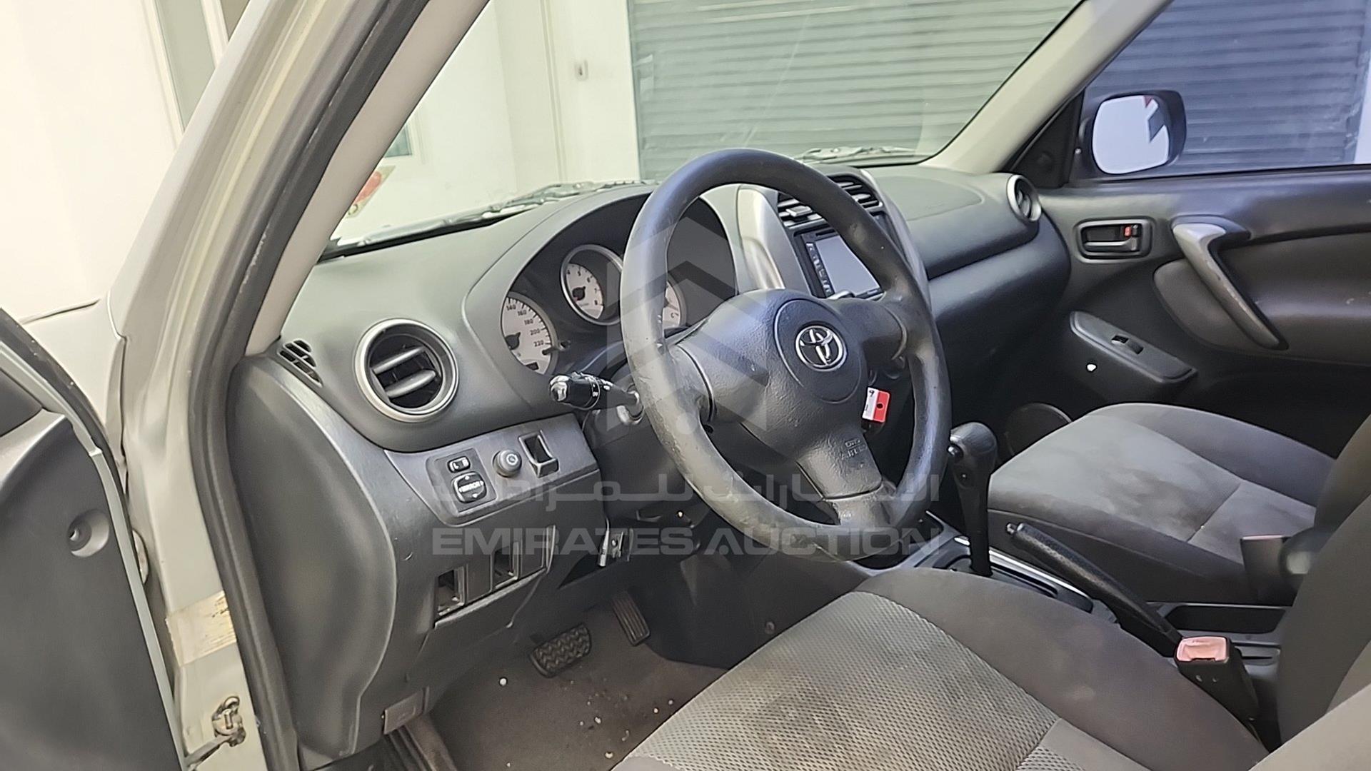 2005 TOYOTA RAV-4 VIN: JTEHH20V350302629