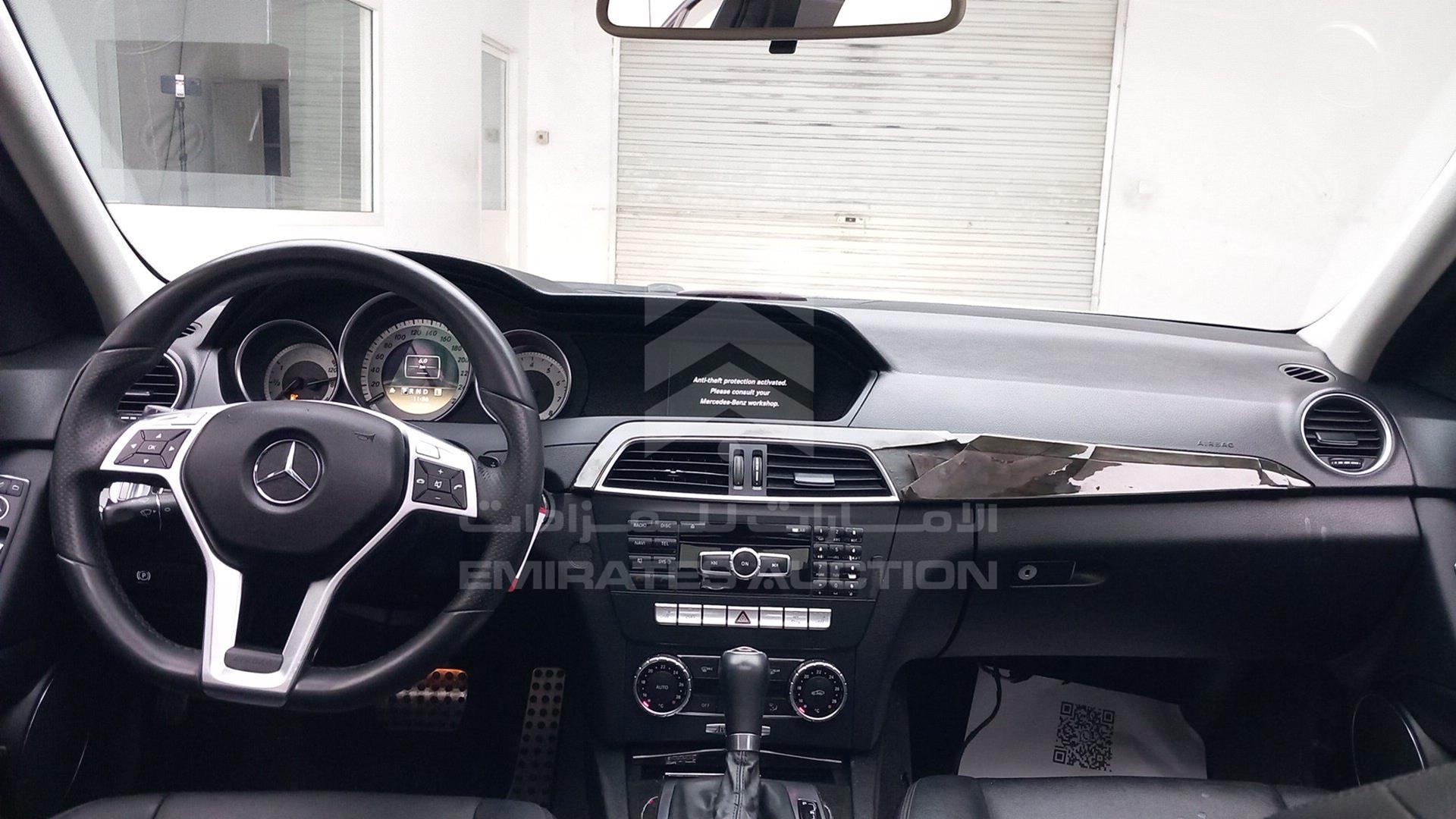2013 MERCEDES C 200 VIN: WDDGF4JB3DA790095