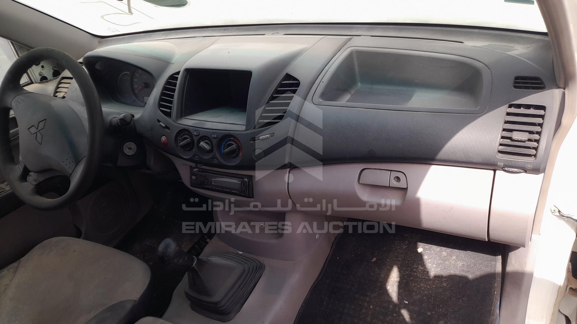 2013 MITSUBISHI L 200 VIN: MMBJNKA50DD019912