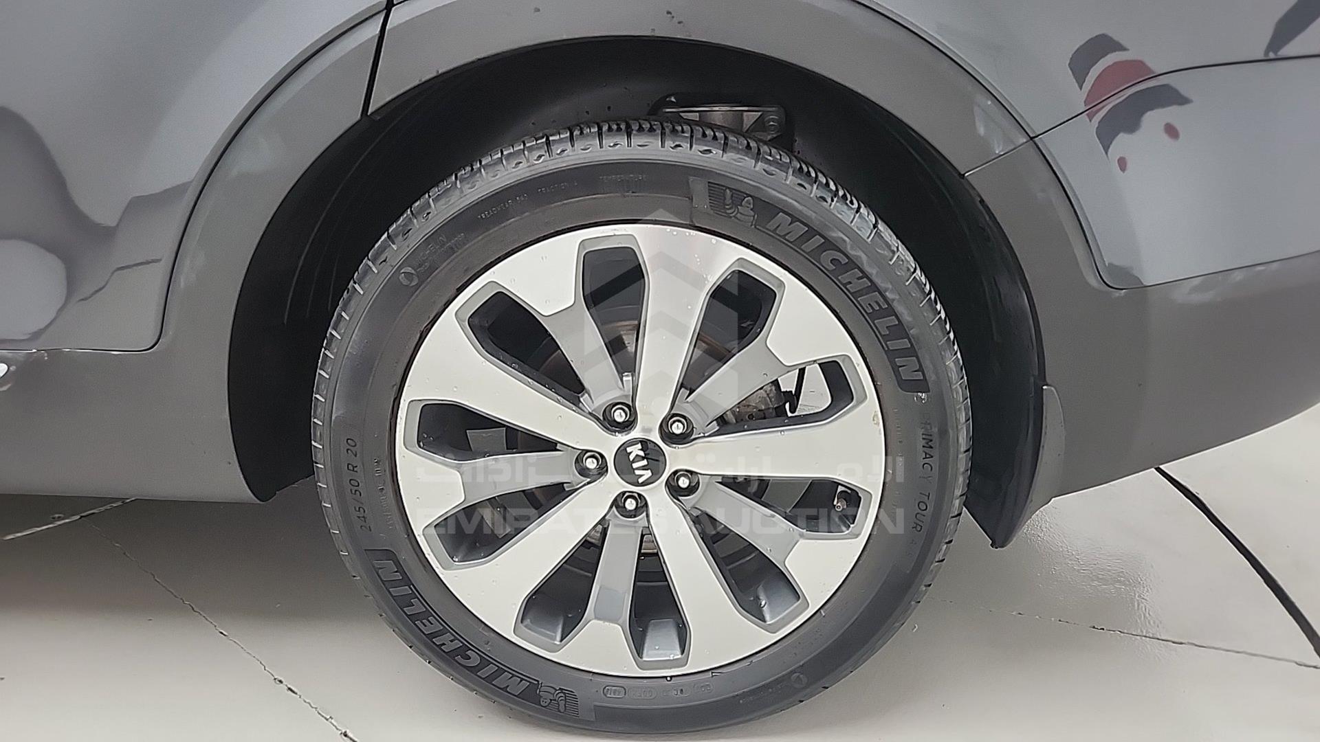 2020 KIA TELLURIDE VIN: 5XYP5DHC5LG086703
