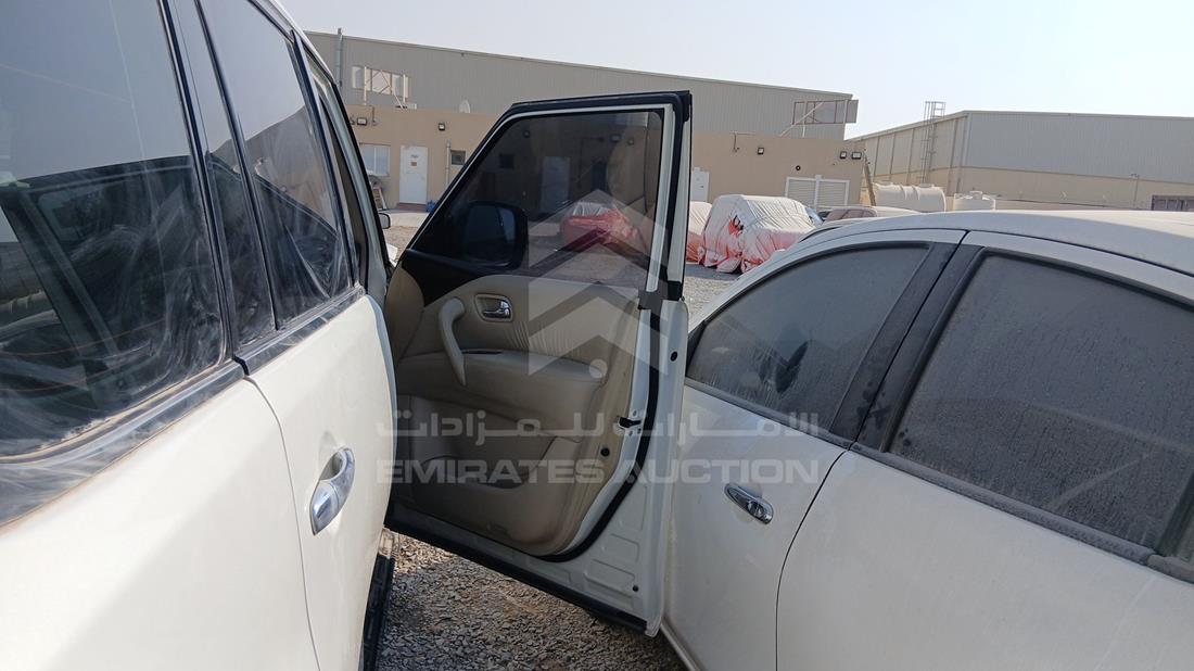 2013 Nissan Patrol — Front Right Door — Photo 24