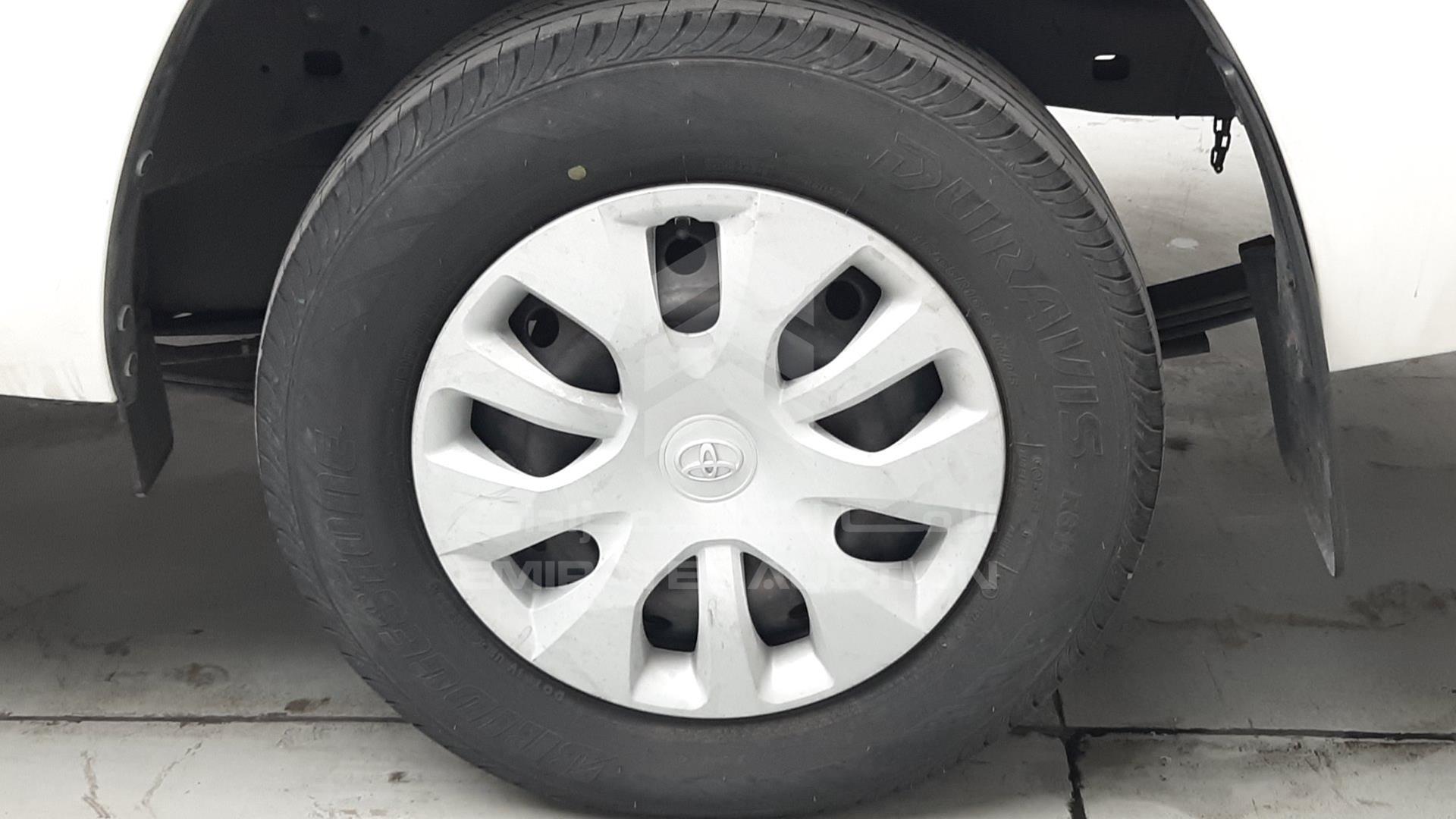 2019 TOYOTA HILUX VIN: MR0JX9CD8K4200480