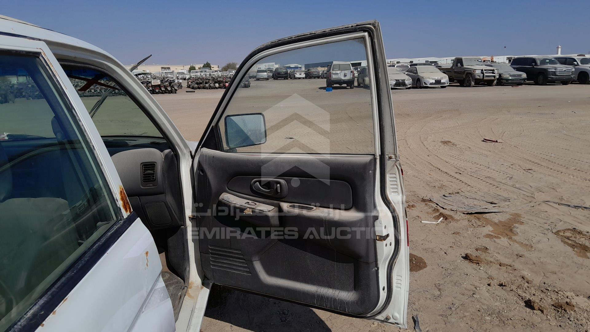2004 MITSUBISHI L 200 VIN: MMBJNK6204D039338