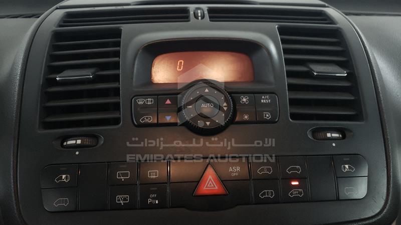 WD4WA5A68F3900228 Auction: EmiratesAuction Lot: 439175 WD4WA5A68F3900228 Mercedes Viano 2015 BLACK Photo 16