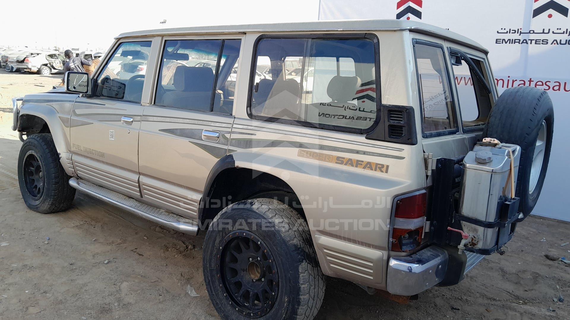 0 NISSAN PATROL VIN: WGY60-811108