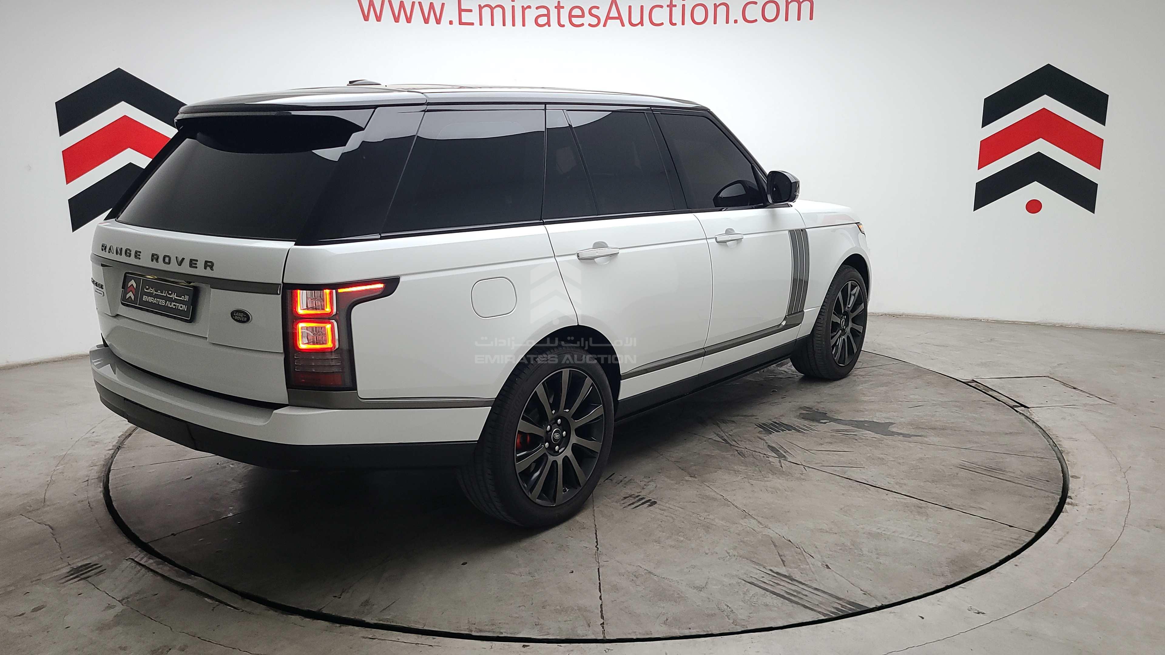 SALGA2EF1FA220893 - 2015 Range Rover Vogue - #461234