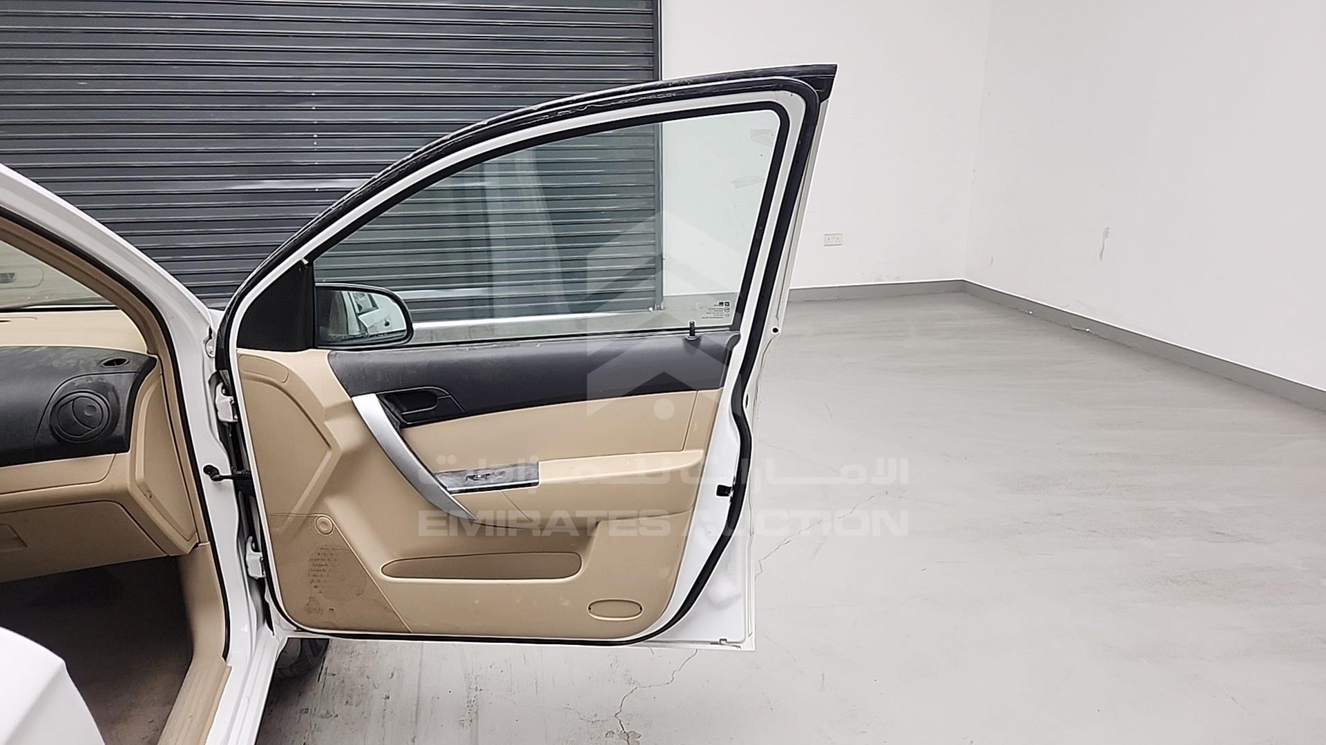 2015 CHEVROLET AVEO VIN: KL1TJ5B75FB032951