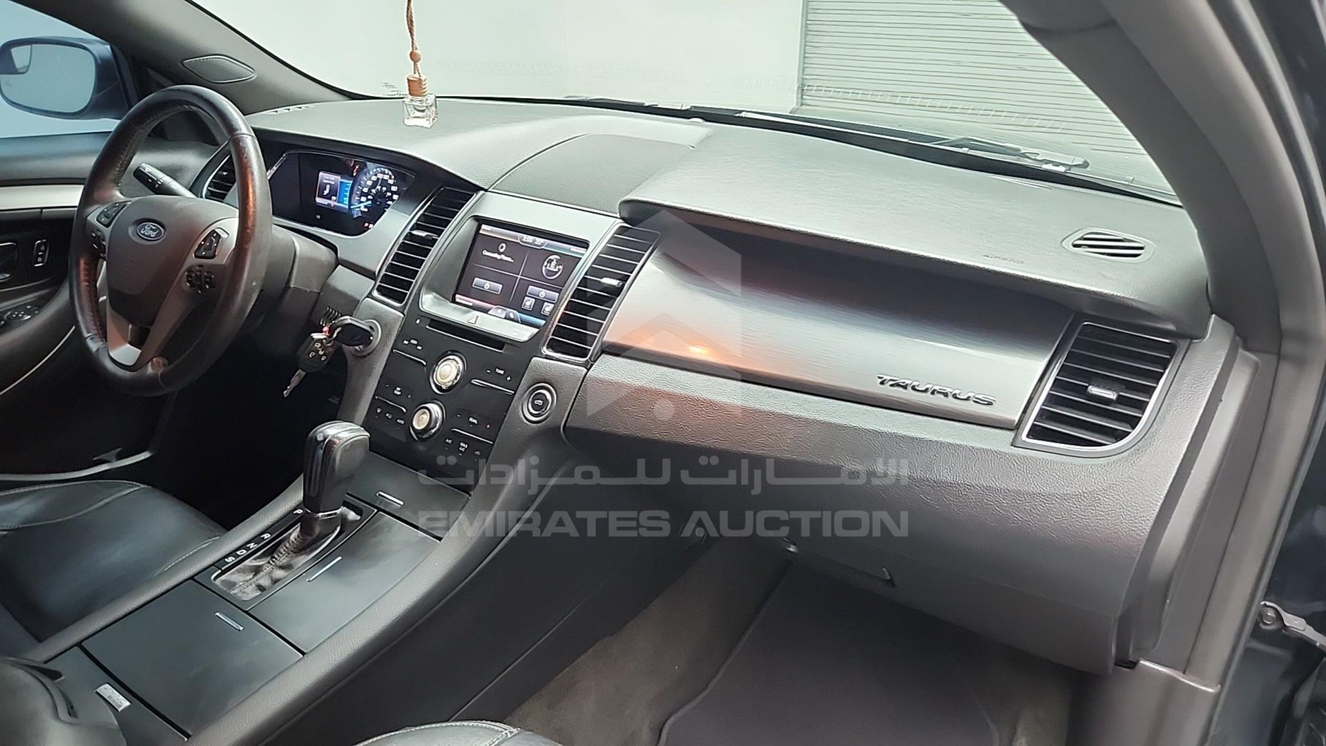 2014 FORD TAURUS VIN: 1FAHP2E8XEG173411