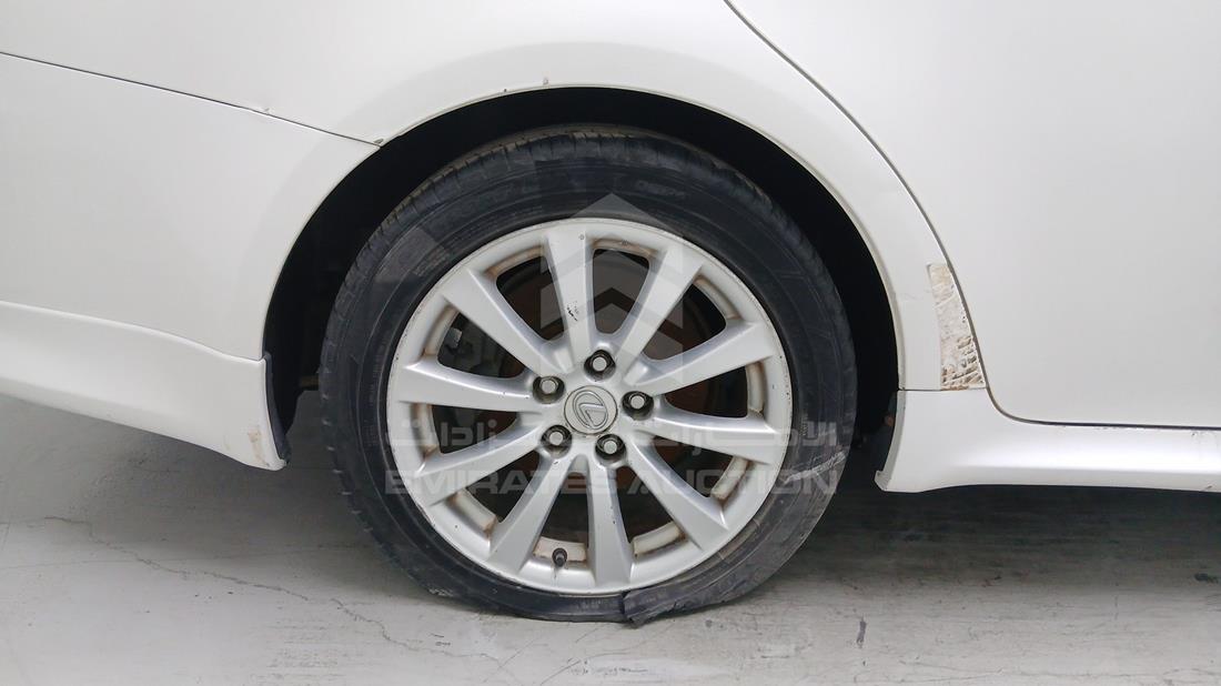 2007 Lexus IS300 — Rear Right Tyre — Photo 38