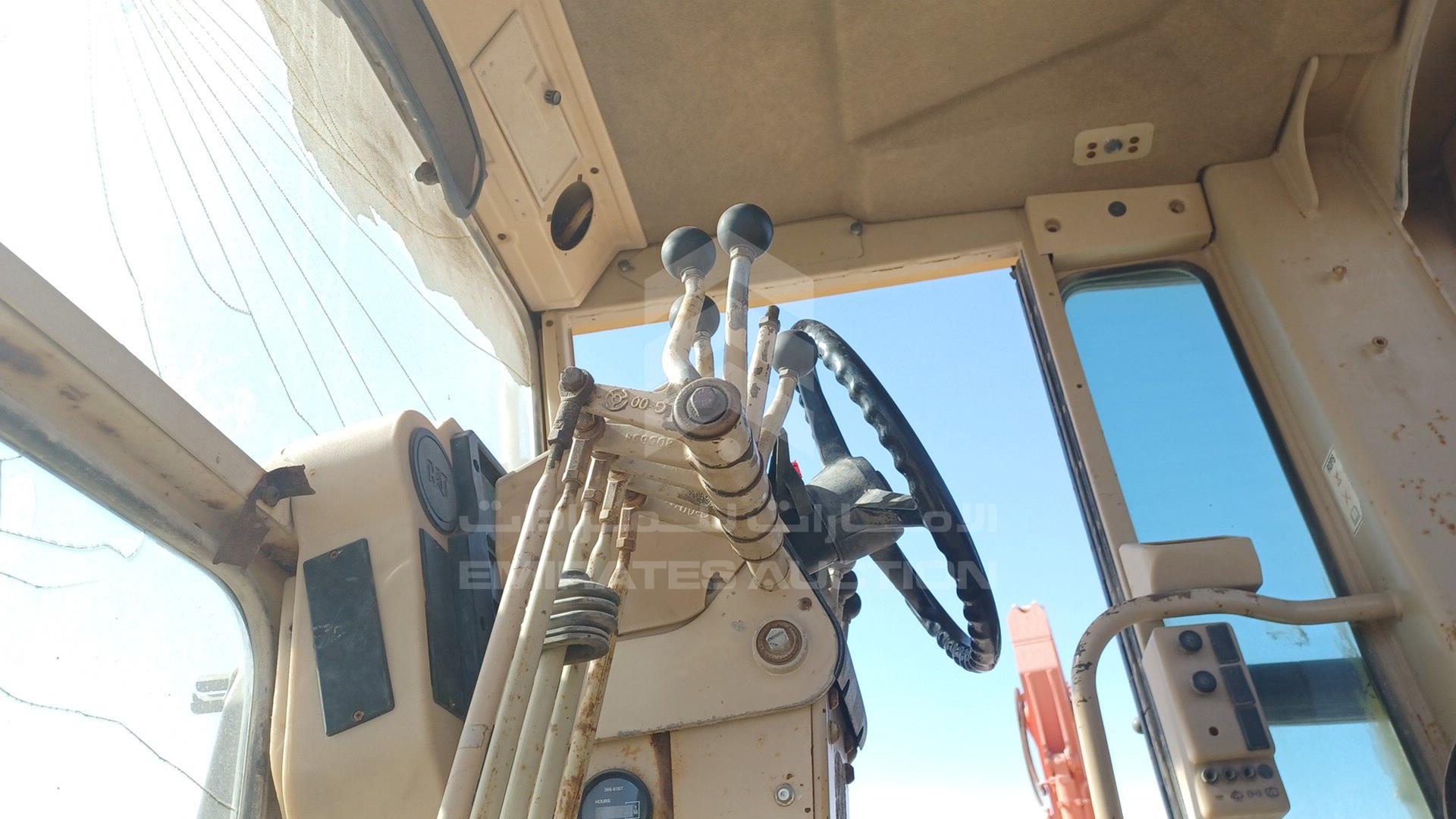 2012 CATERPILLAR 140H VIN: CAT0140HCXZH02138