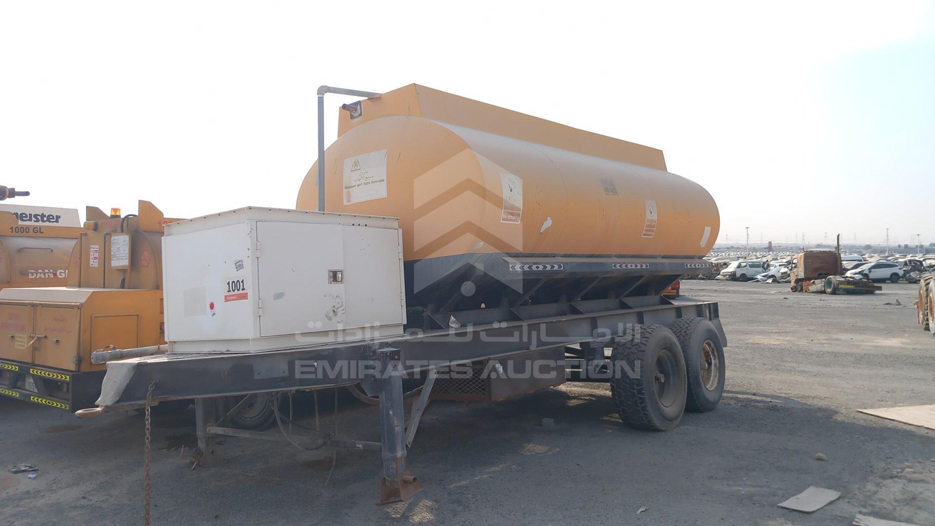 2001 FUEL TANK --- VIN: D091628DXBTRAILER