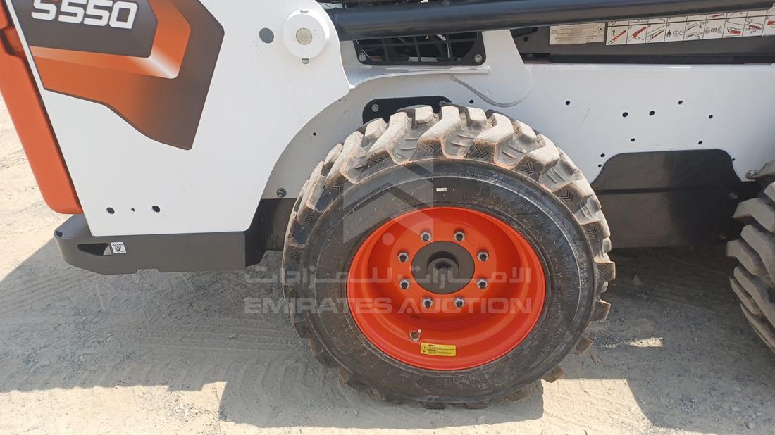 2026 Bobcat S550 — Rear Right Tyre — Photo 31