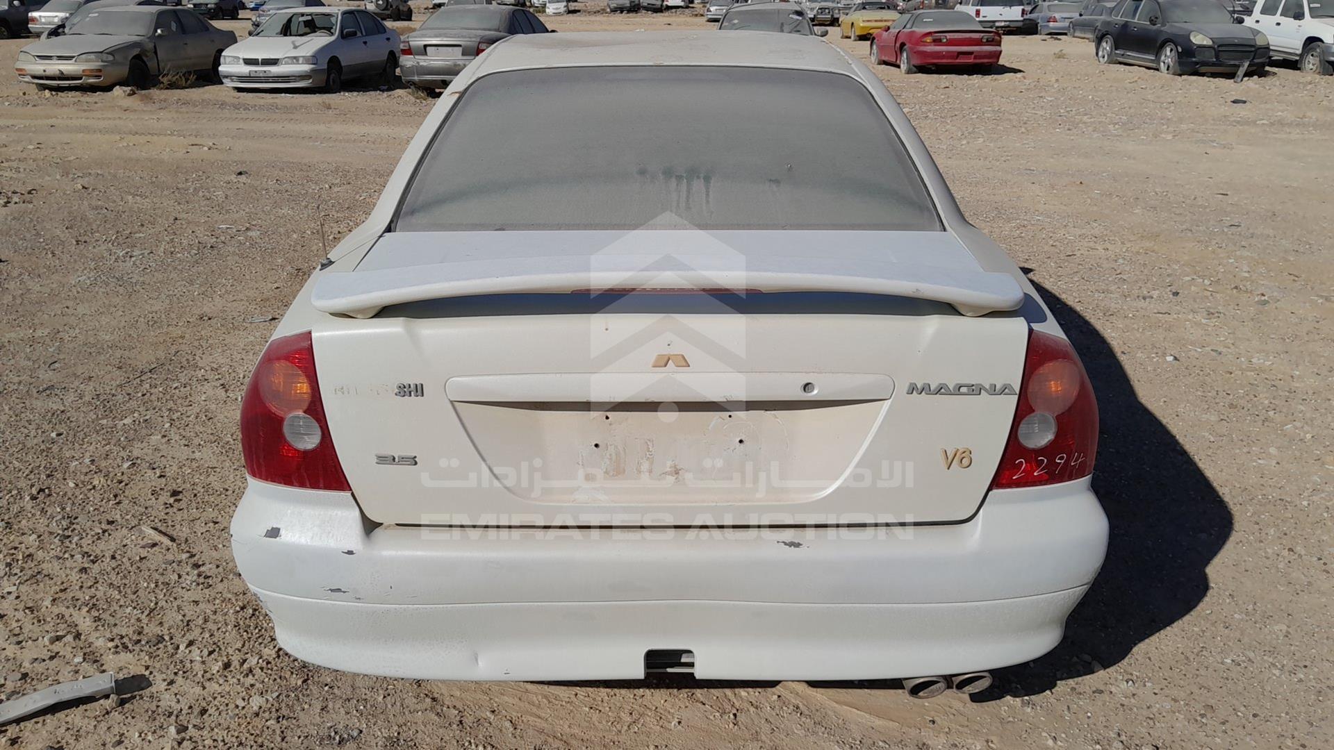 2002 MITSUBISHI MAGNA VIN: 6MMBP47P72T004469