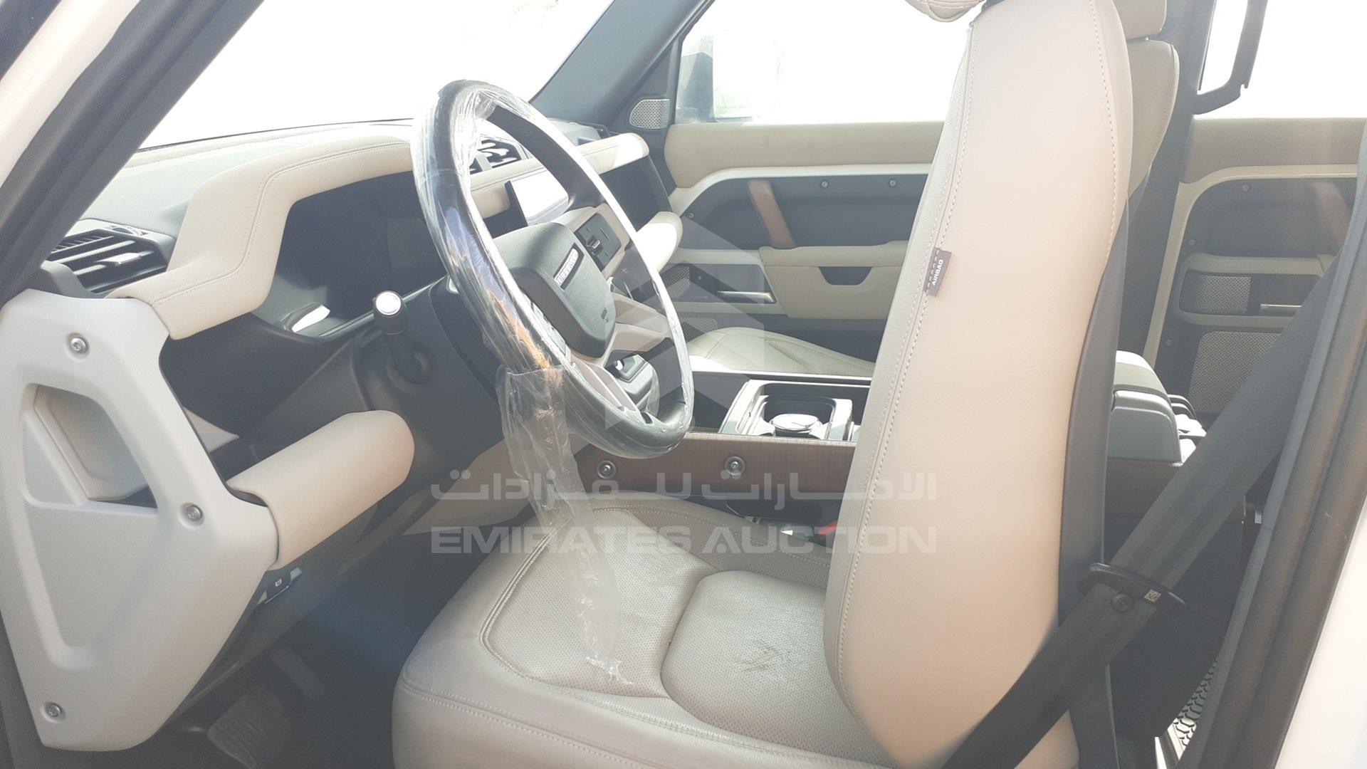 2023 LAND ROVER DEFENDER VIN: SALEA8BU5P2178107