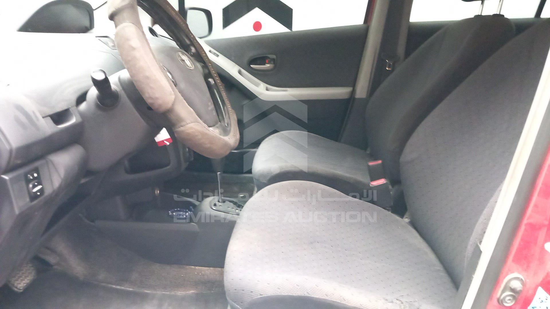 2009 TOYOTA YARIS VIN: JTDKW923995117837