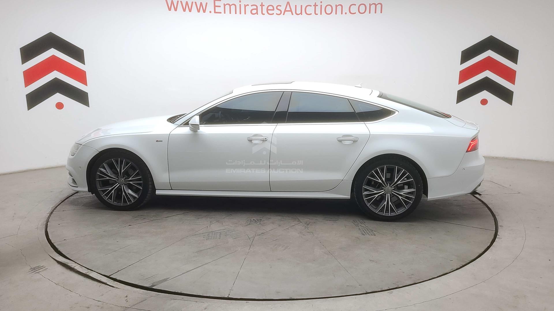 2017 AUDI A7 VIN: WAUSGCFCXHN069555