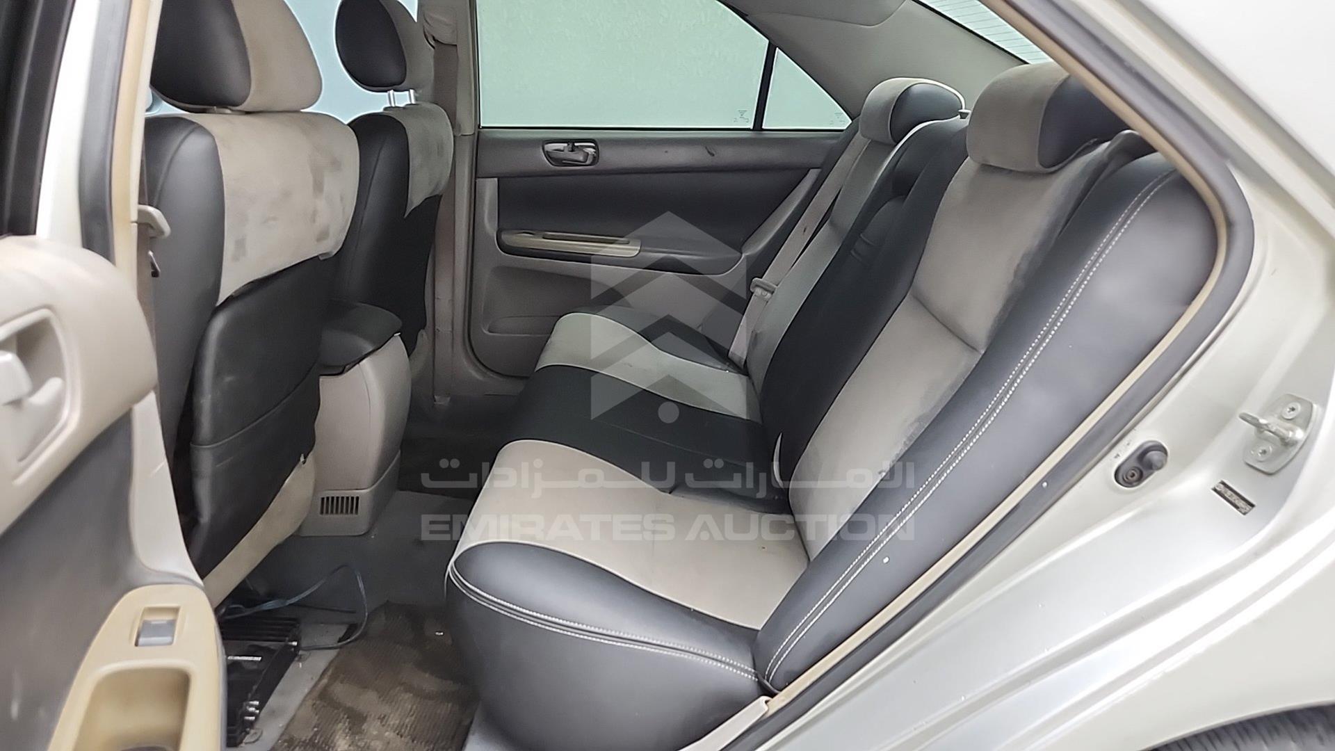 2004 TOYOTA CAMRY VIN: 4T1BE32K54U864496