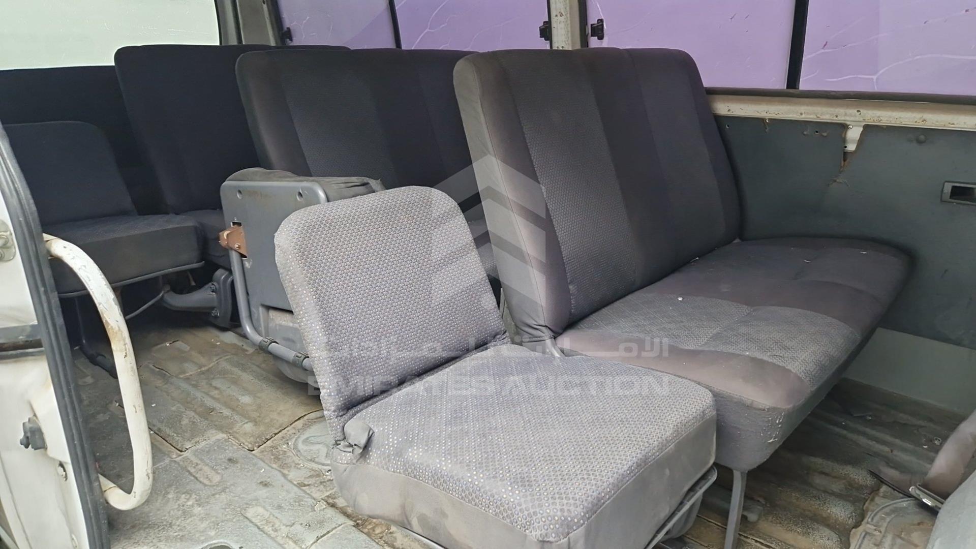 2010 NISSAN URVAN VIN: JN6AE54S5AX020605