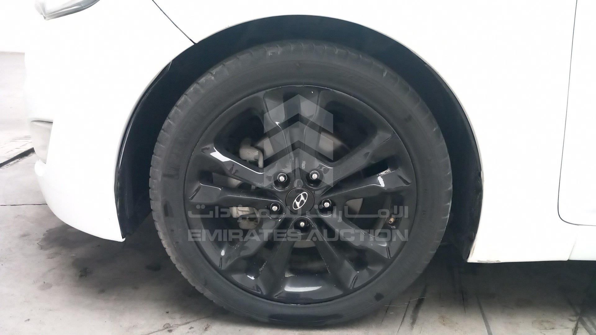 2017 HYUNDAI VELOSTER VIN: KMHTC6AD7HU310042