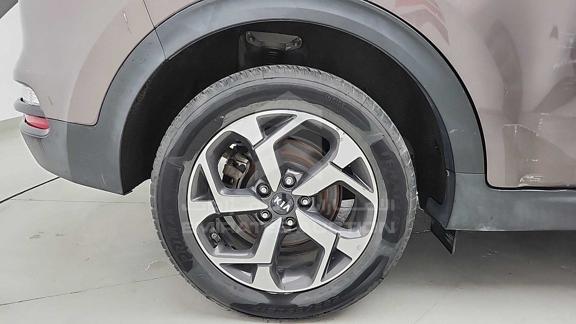 2020 KIA SPORTAGE VIN: U5YPH8141LL777526