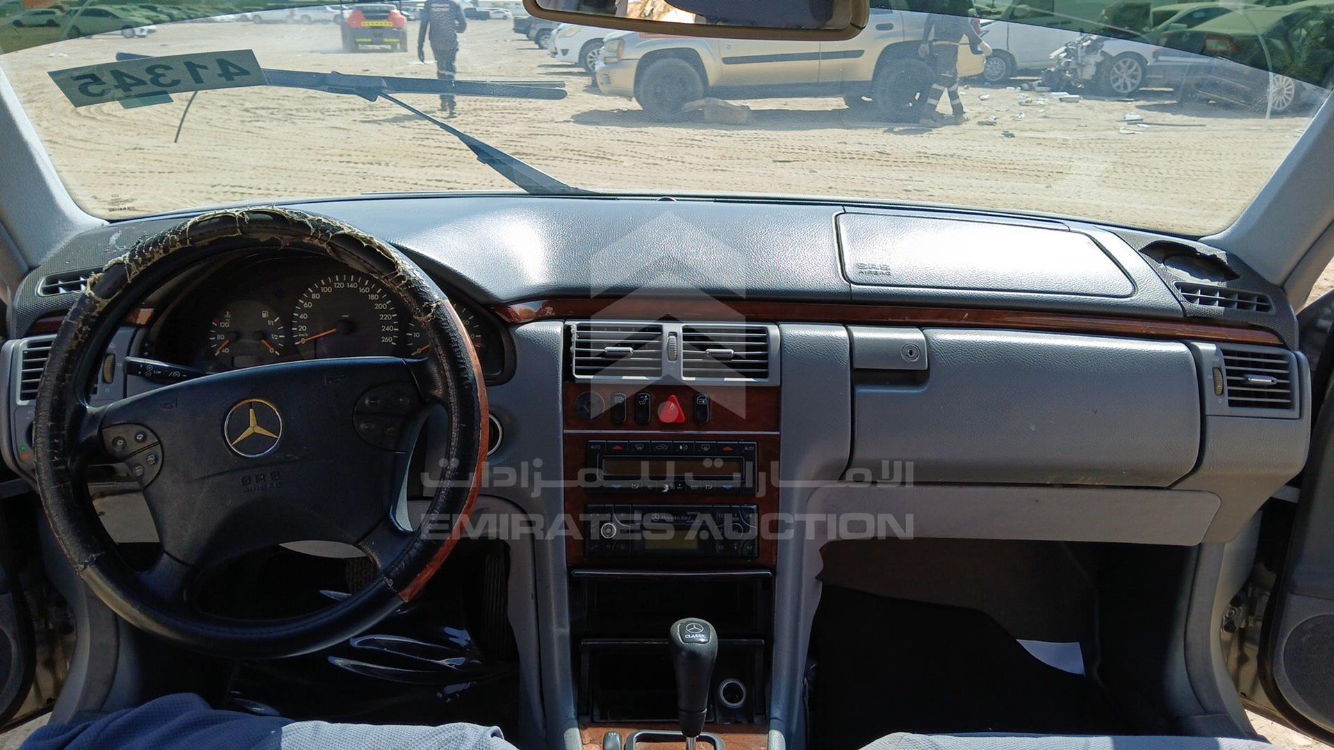 2000 MERCEDES E200 VIN: WDB2100351B033021
