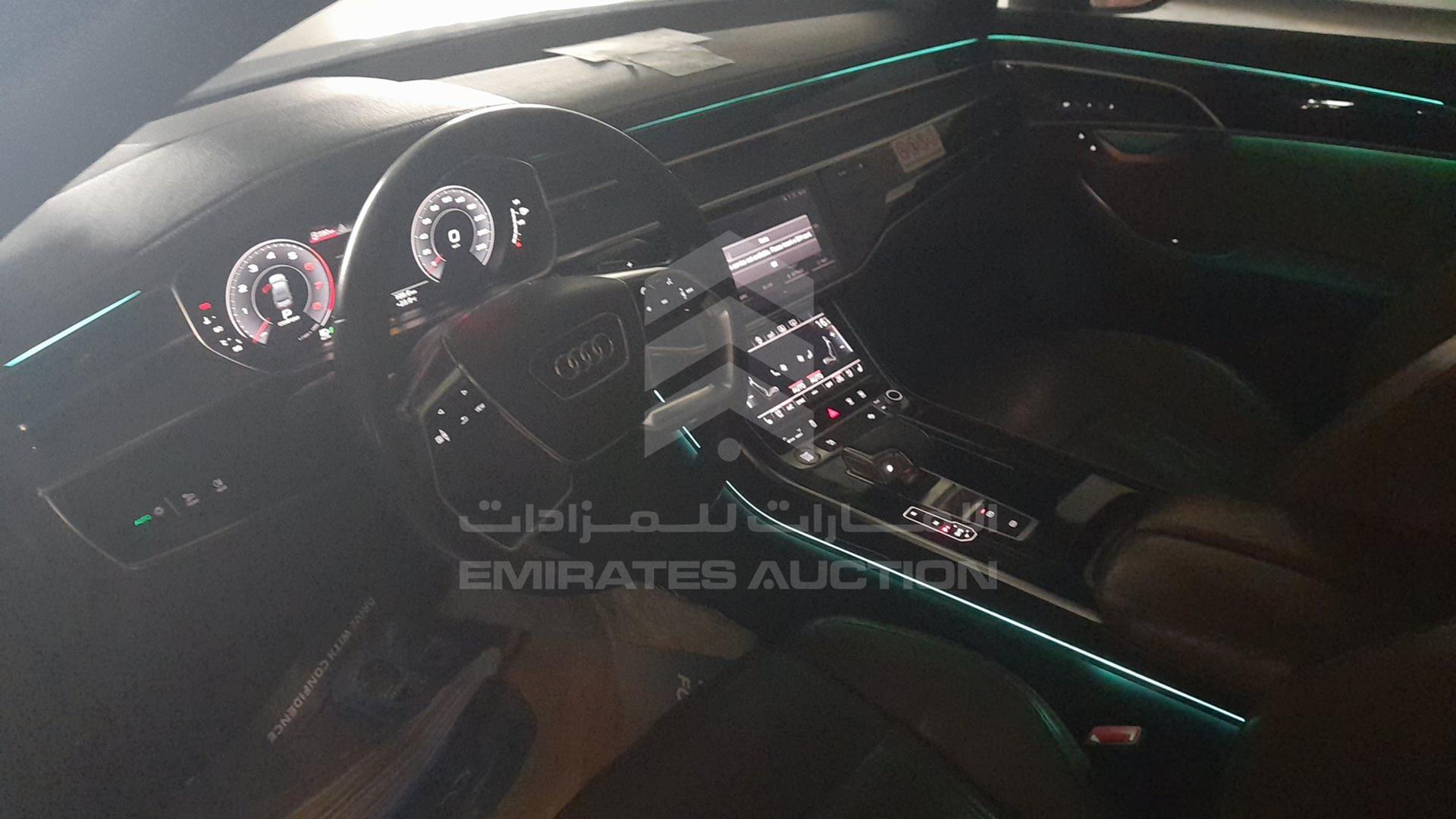 2020 AUDI A8 VIN: WAUZZZF8XLN002440