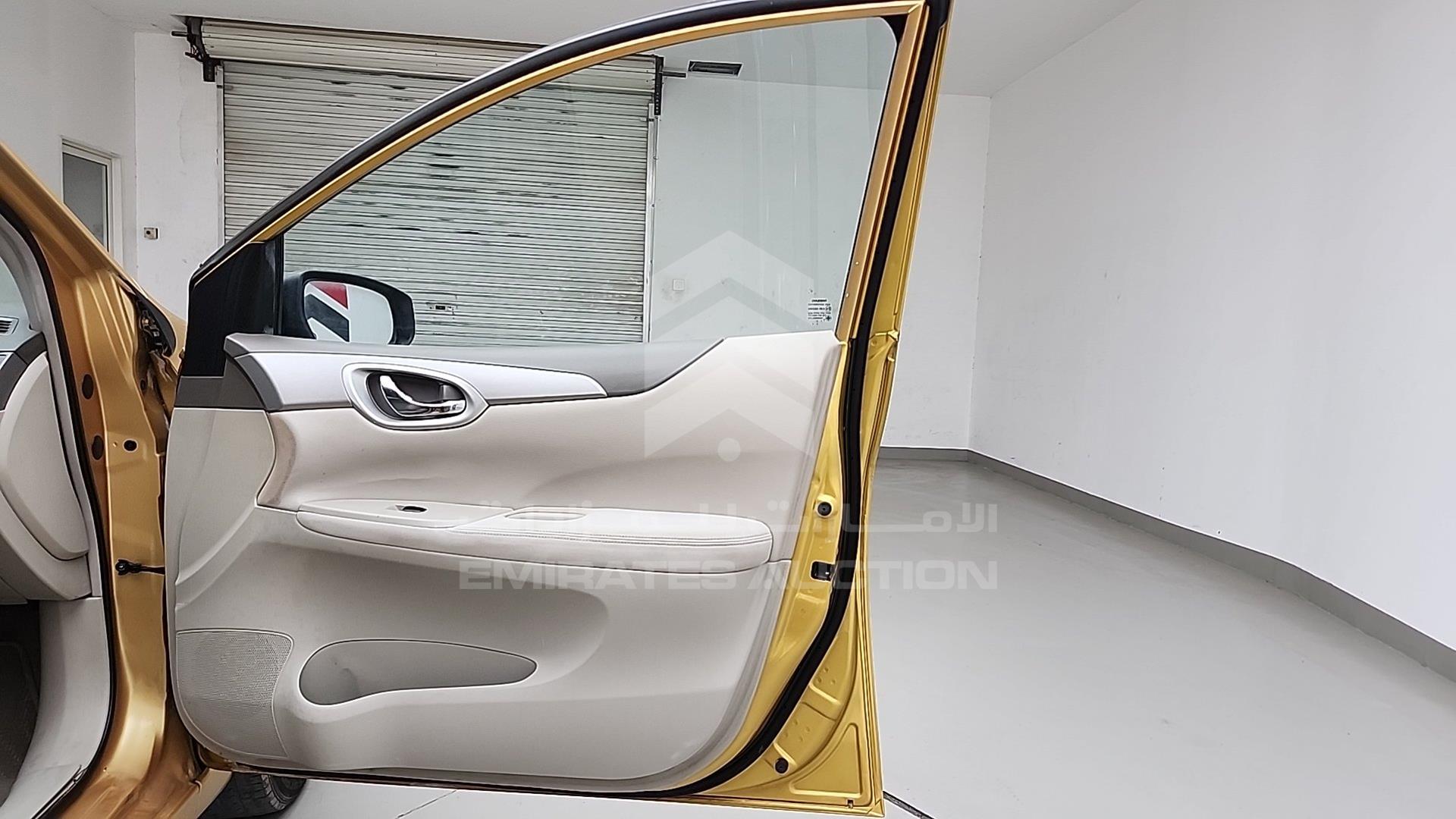2014 NISSAN TIIDA VIN: MNTBC2C98E6001173