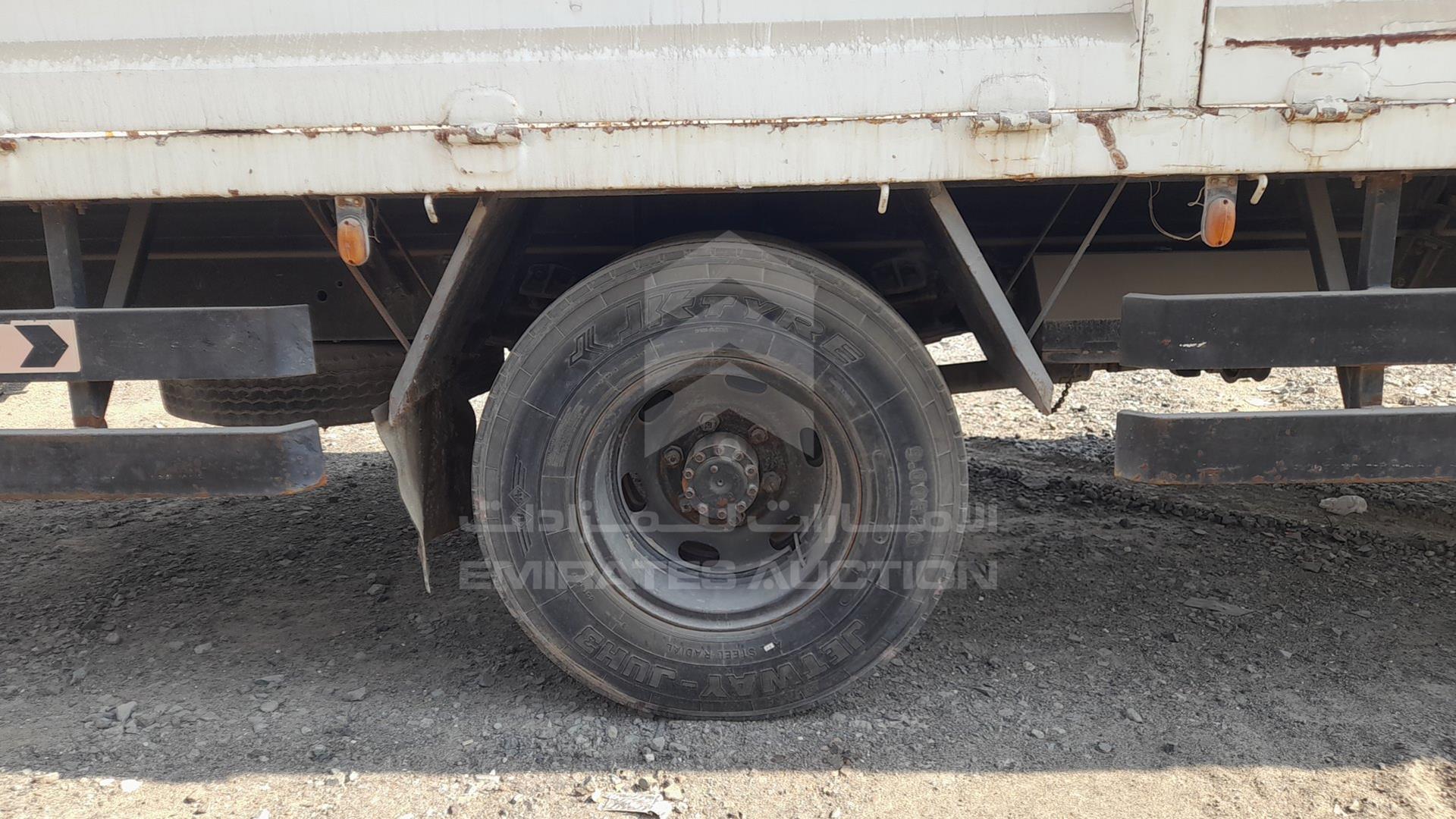 2005 NISSAN DIESEL MK210 VIN: JNCMDF0H85AL00511