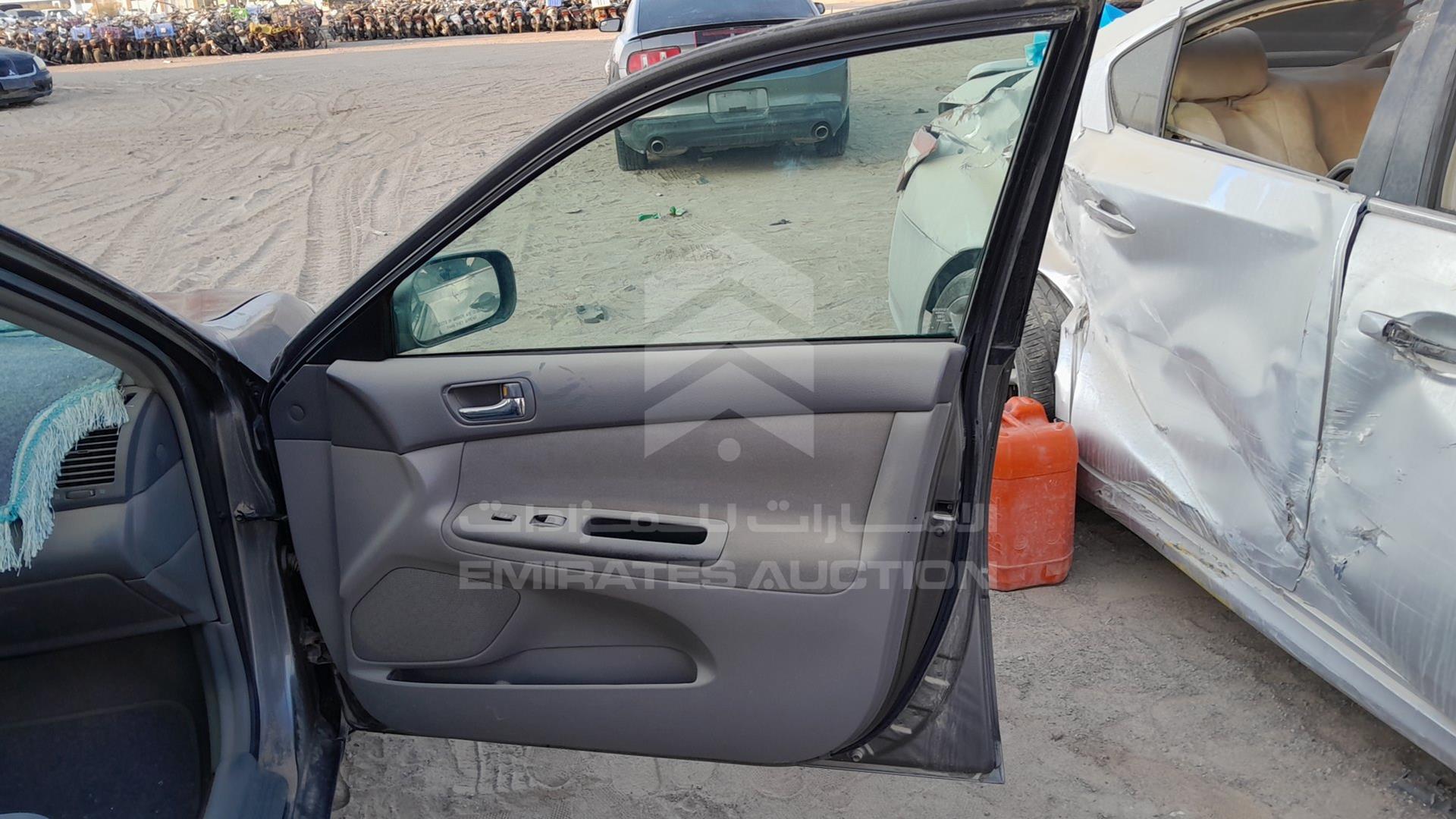 2005 TOYOTA CAMRY VIN: 4T1BE32KX5U542843