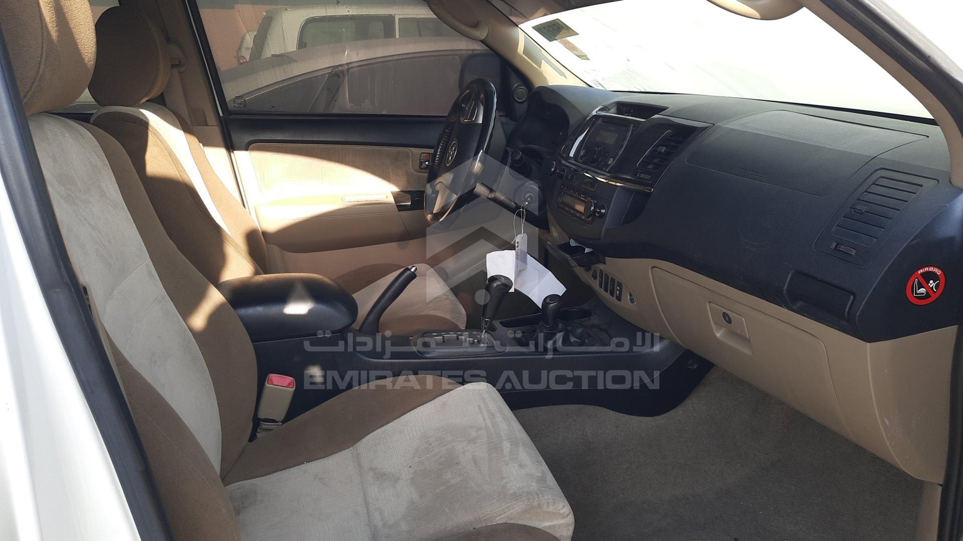 2014 TOYOTA FORTUNER VIN: MHFYU59G1E7032141