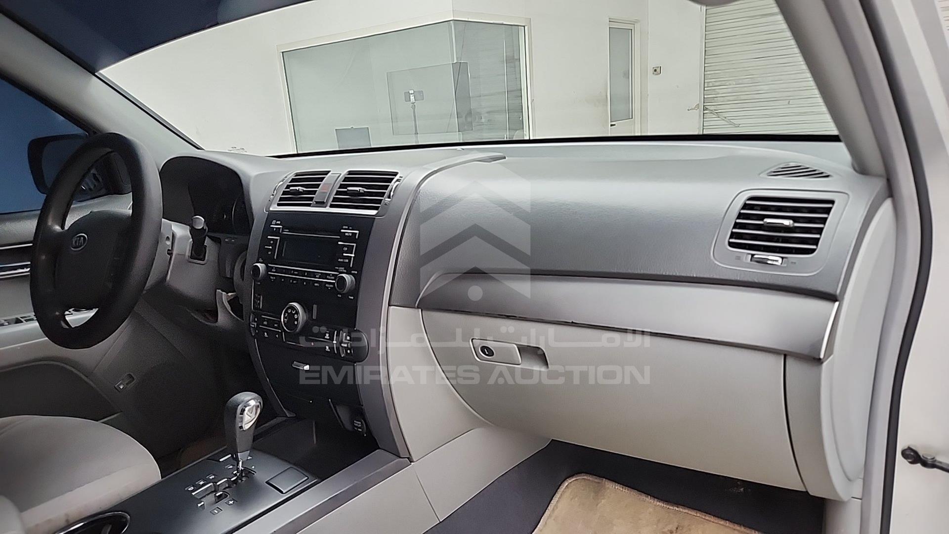 2012 KIA MOHAVE VIN: KNAKN8119C5073260