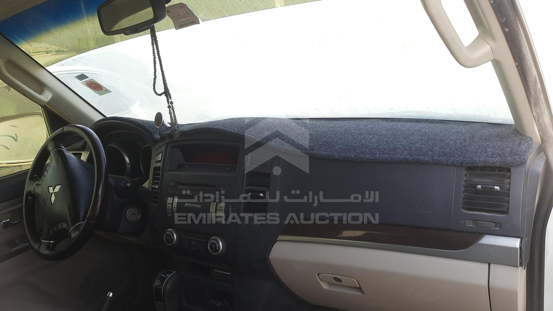 2013 MITSUBISHI PAJERO VIN: JMYLRV95WDJ704832