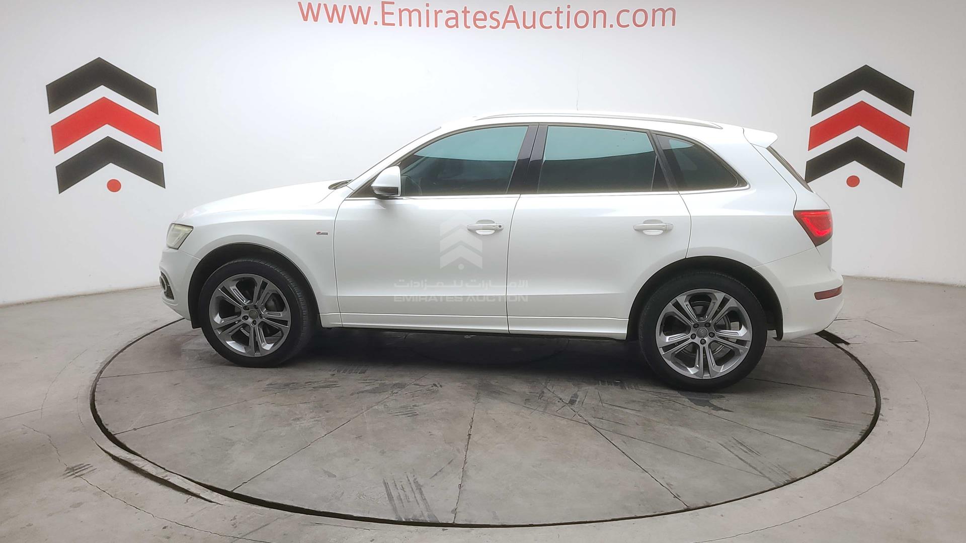 2016 AUDI Q5 VIN: WA1CFCFP2GA000789