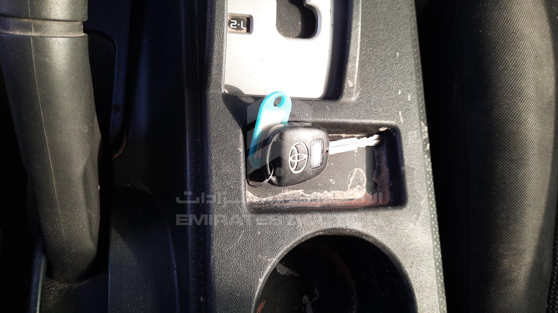 2014 TOYOTA FJ CRUISER VIN: JTEBU11FXEK198065