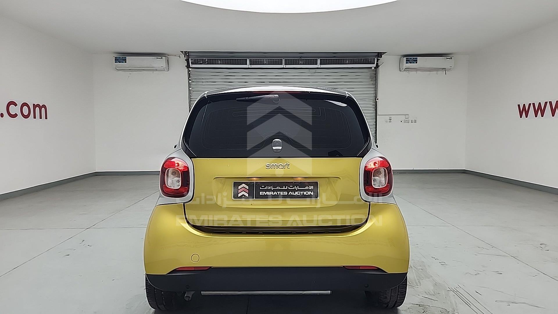 2016 SMART FORTWO VIN: WMEFJ5DA2GK071952