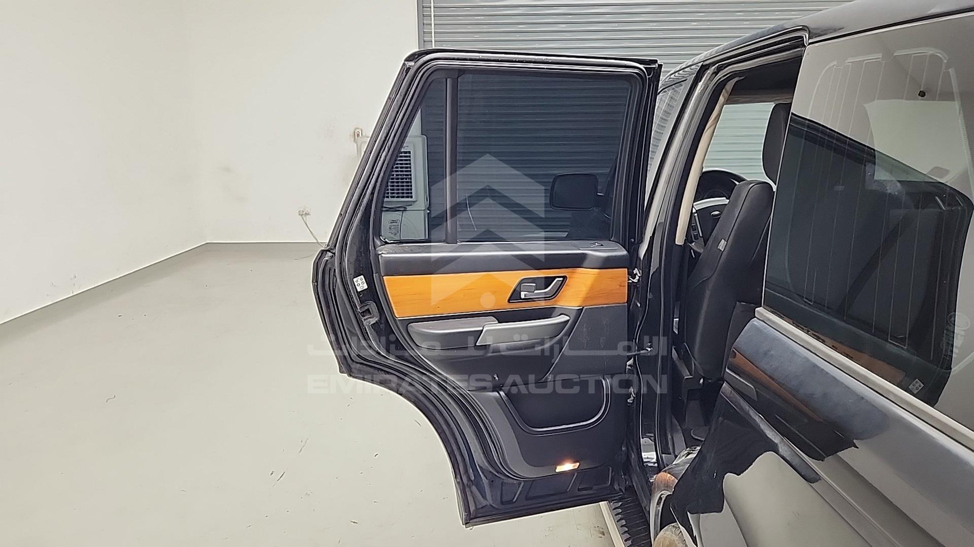 2008 RANGE ROVER HSE VIN: SALLSAA548A136726