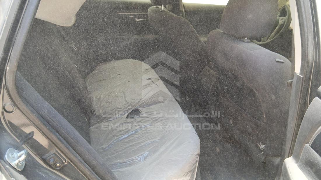 نيسان التيما 2014 — زاوية الراكب الخلفي اليمنى — صورة 21